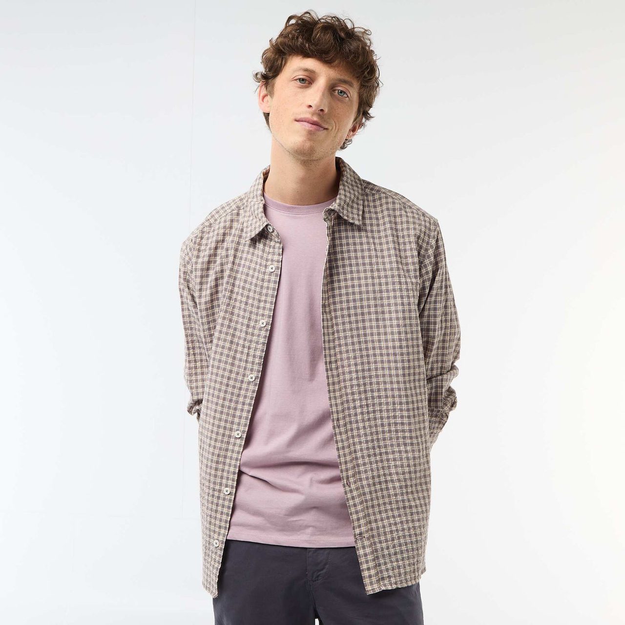 Chemise à carreaux marron